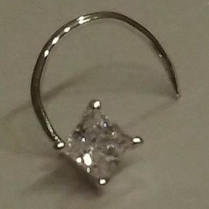 Nose/Lip Diamond Labret